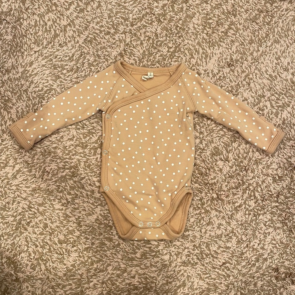 Quincy Mqe side snap bodysuit